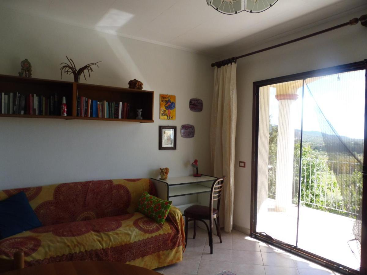 Casa Miriam - Appartamenti Vacanze Villaputzu Buitenkant foto