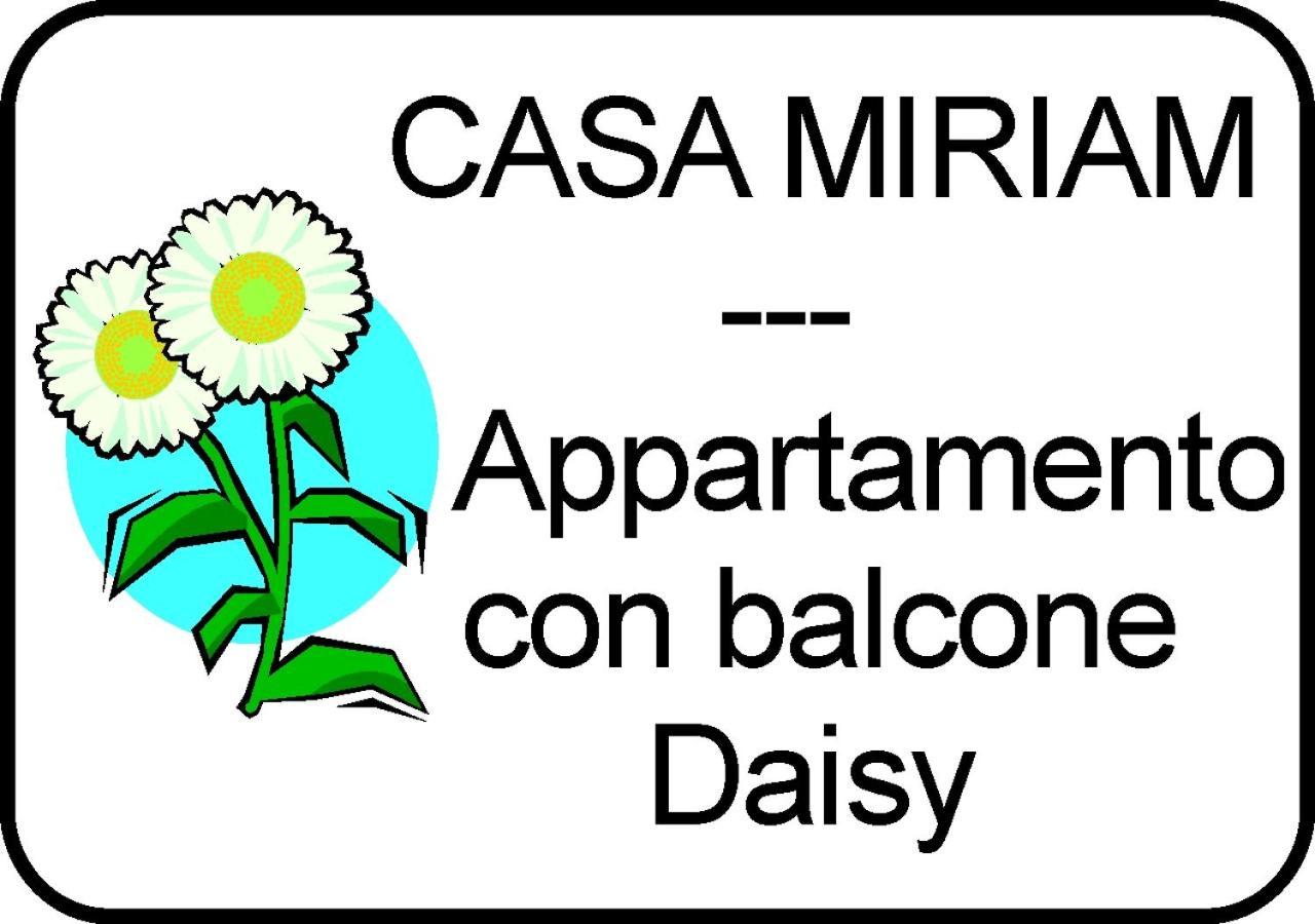 Casa Miriam - Appartamenti Vacanze Villaputzu Buitenkant foto