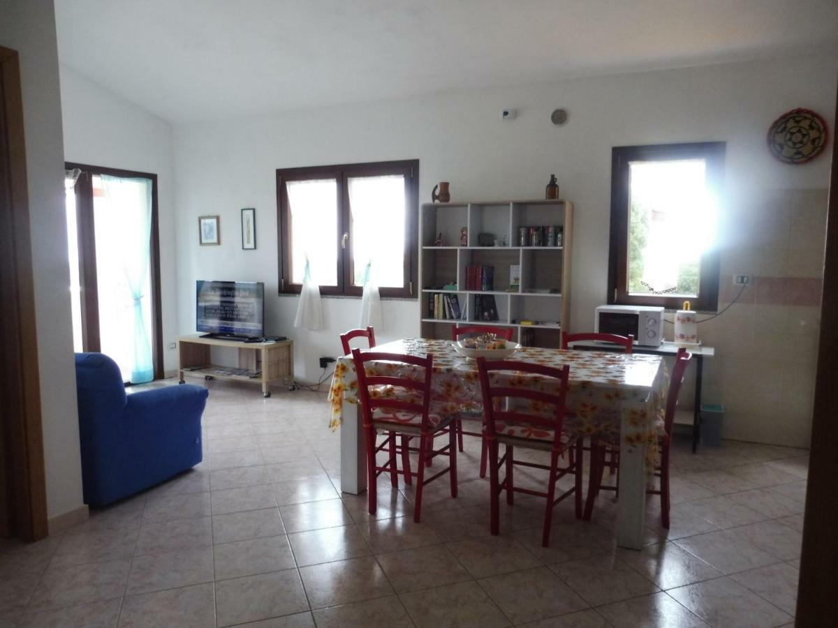 Casa Miriam - Appartamenti Vacanze Villaputzu Buitenkant foto