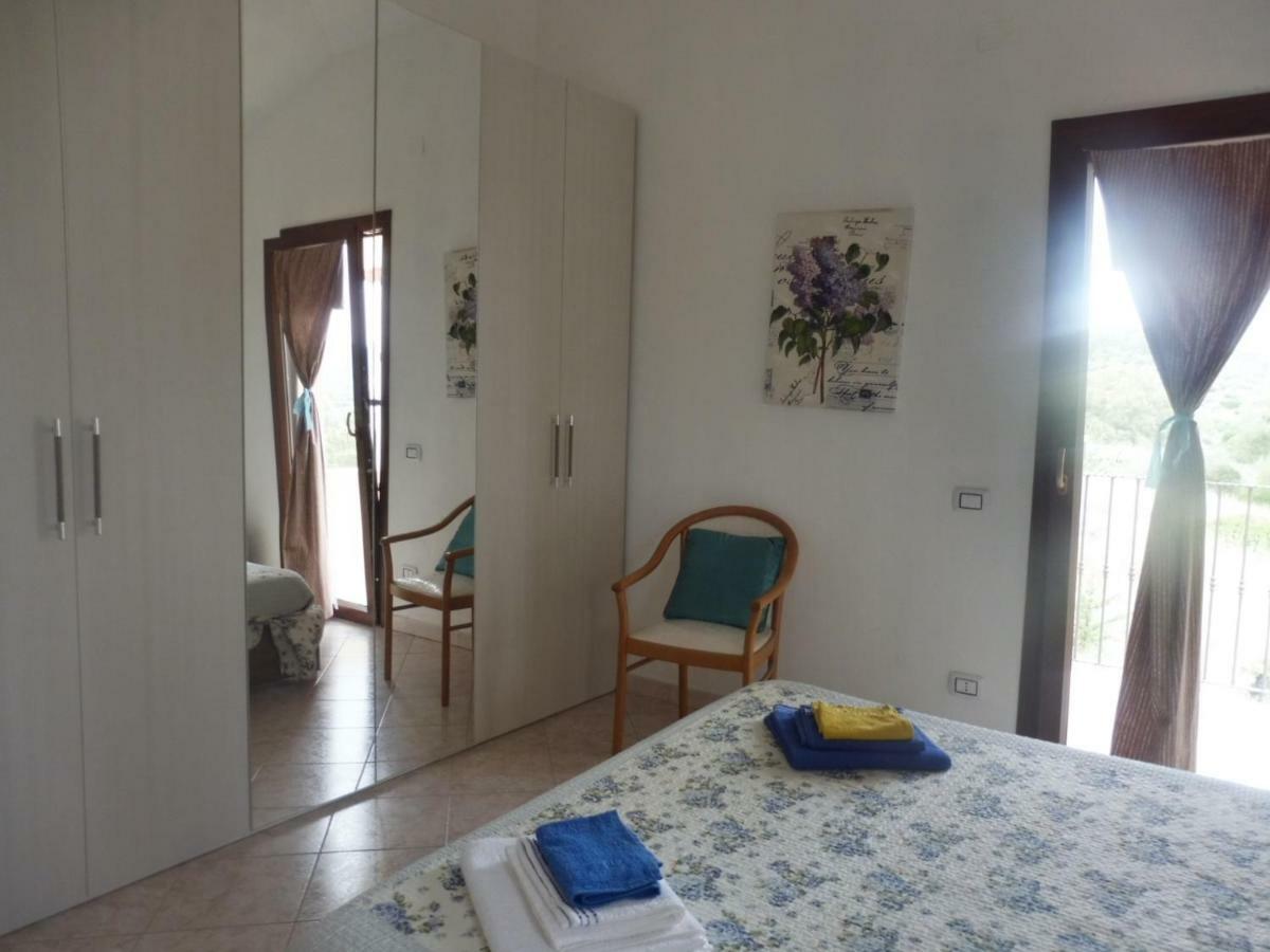 Casa Miriam - Appartamenti Vacanze Villaputzu Buitenkant foto